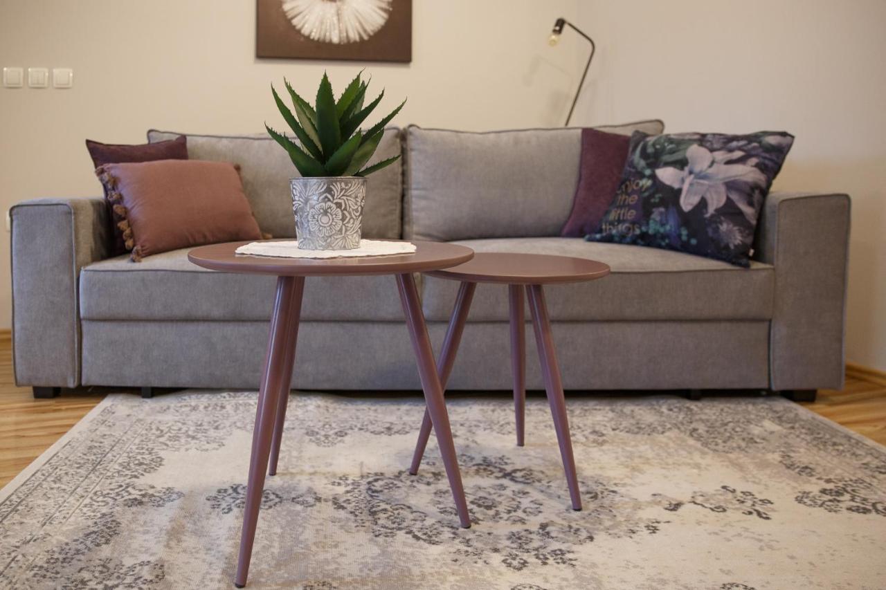 Apartment Nobl Plac 첼레 외부 사진
